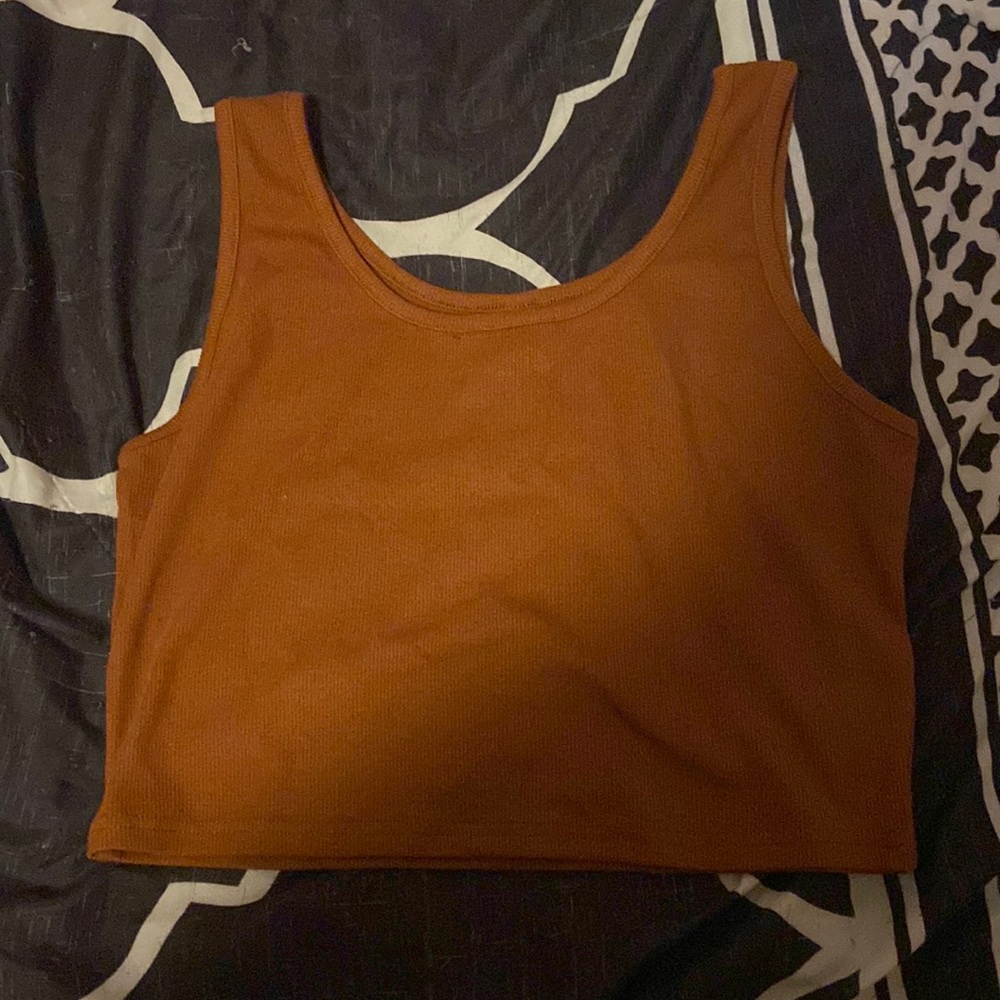 4 XL shirts